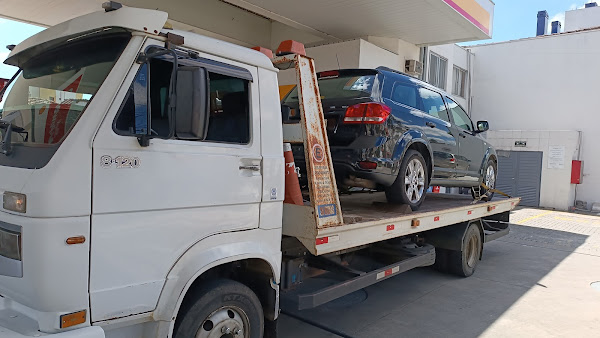 Guincho em Santa Felicidade - PR - Guincho 24 horas, serviço de guincho em Santa Felicidade - PR