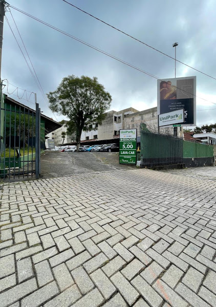 Unipark Lava car e estacionamento no Batel Unipark Lava car e estacionamento no Batel