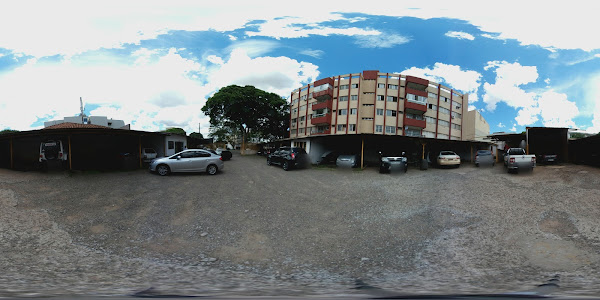 Polycristal Lava Car e Estacionamento