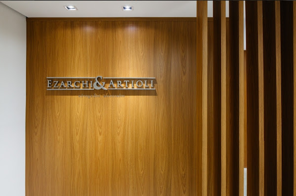 Ezarchi & Artioli Advogados Associados