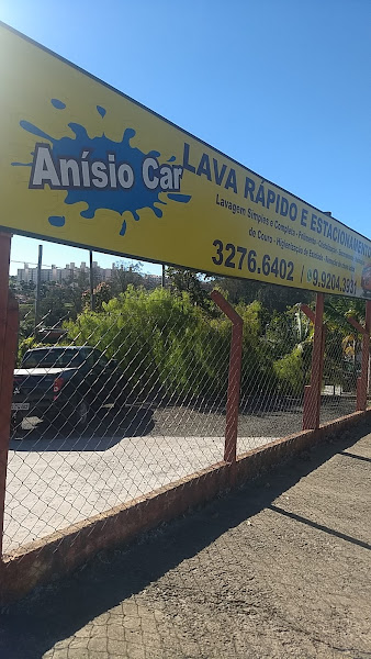 Foto 2 Anísio Car Lava Rápido e Estacionamento
