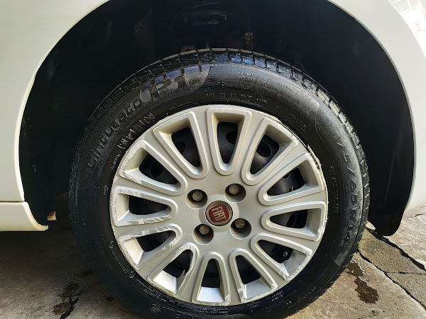 LM Lava Car e estacionamento