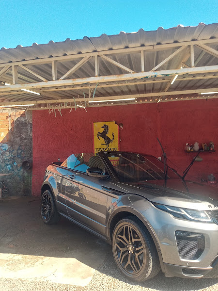 Foto 2 Lava - Jato FERRARI