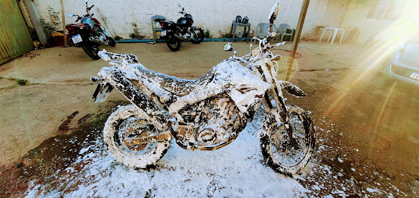 Foto 4 Lava rápido Lava show Foto 4 Lava rápido Lava show