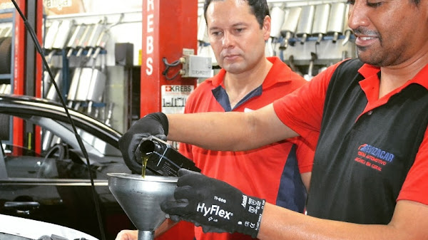 REVIZACAR MECÂNICA E AUTO CENTER ESPECIALIZADO EM NACIONAL E IMPORTADO