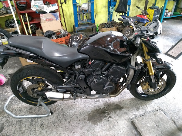 Auto giro motos Auto giro motos