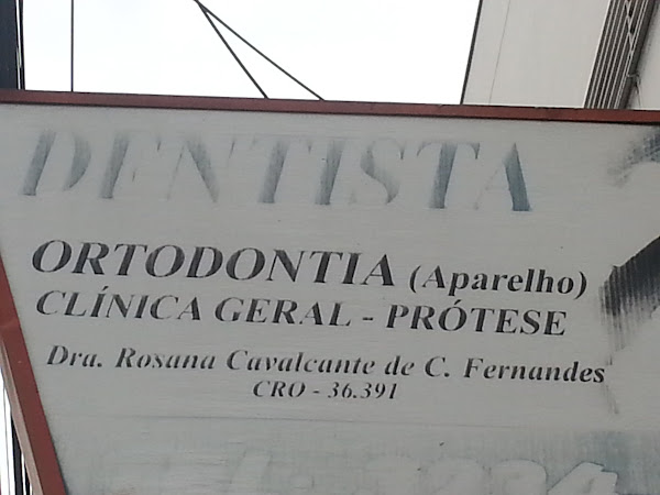 Dra. Rosana Cavalcante de C. Fernandes - Dentista