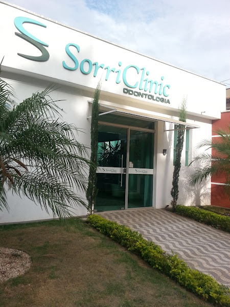 SorriClinic Odontologia Especializada