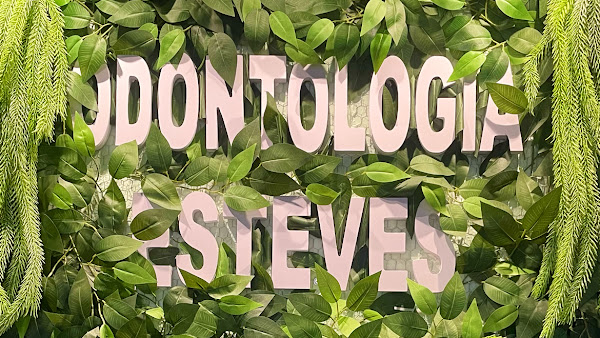 Odontologia Esteves - Dra Amanda e Dr Mário