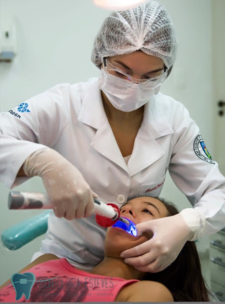 Foto 4 Odontologia Esteves - Dra Amanda e Dr Mário