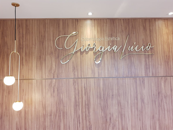 Foto 1 Dra Giorgia Lúcio - Odontologia Estética