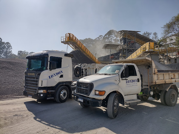 Foto 1 Comercial London