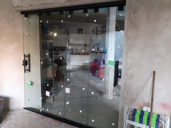 Foto 6 Versátil Vidros Foto 6 Versátil Vidros