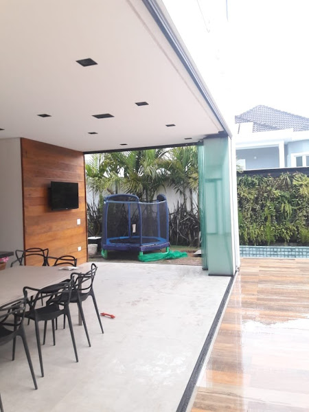 Foto 1 Medianeira Vidros e Esquadrias de Alumínio