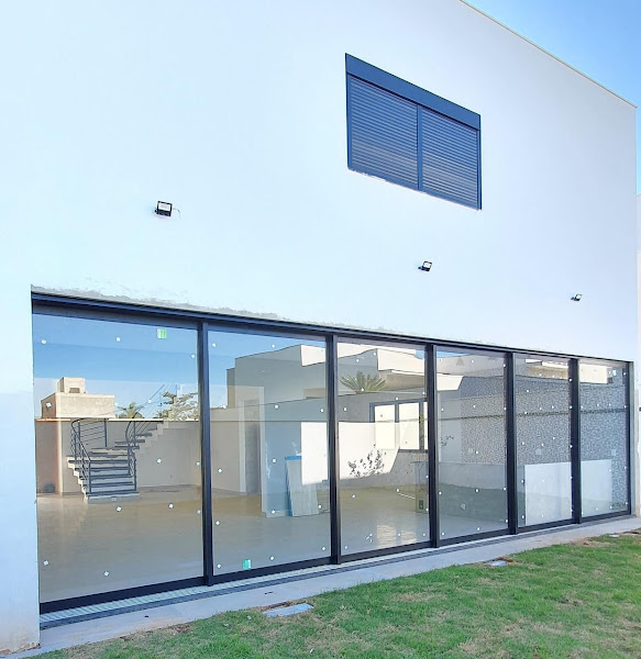 Foto 3 Medianeira Vidros e Esquadrias de Alumínio