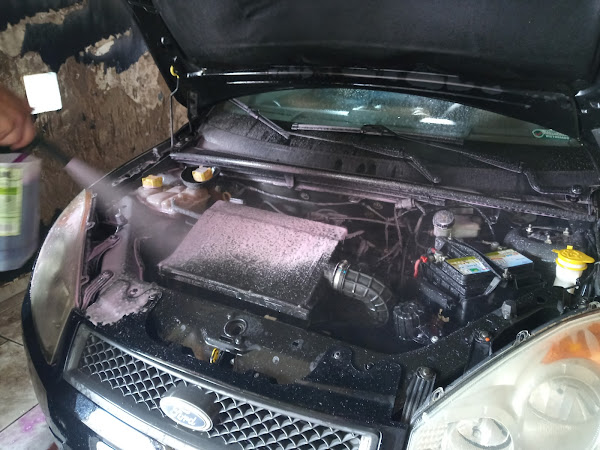 Foto 1 Lava Rapido Aguilera