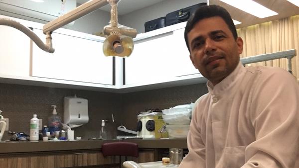 Foto 2 Dr. Paulo Camurça - Tratamento de Canal Laser PDT - Endodontista - Dentista - Sorria JW