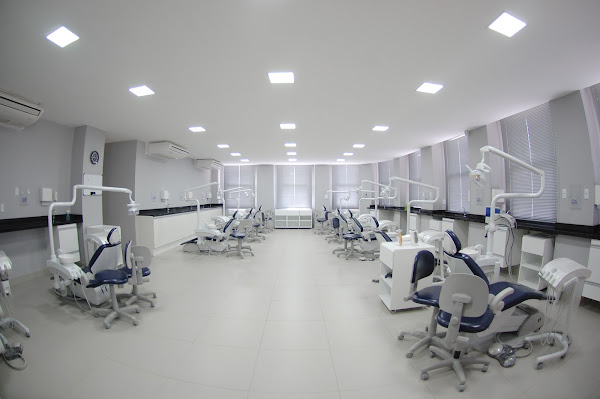 Foto 1 ELEVA - Escola de Odontologia