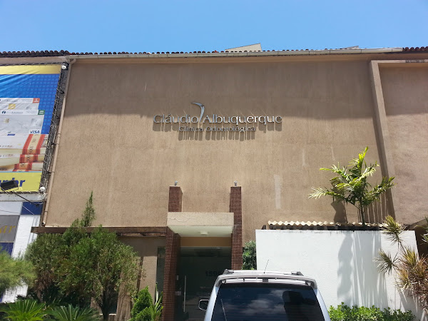 Foto 2 Cláudio Albuquerque Clínica Odontológica