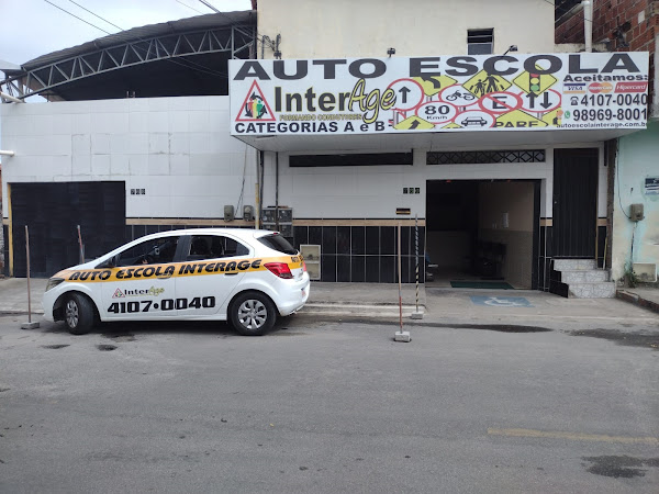 Auto Escola Interage