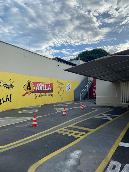 Auto Escola Ávila