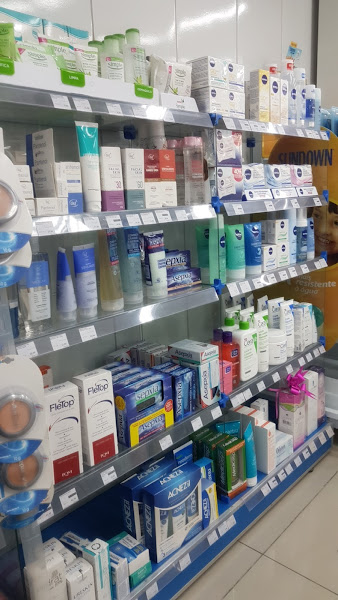 Foto 2 Farmácias Pague Menos Meireles: Delivery, Medicamentos, Higiene Pessoal em Fortaleza CE