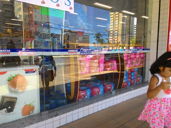 Foto 1 Farmácias Pague Menos Meireles: Delivery, Medicamentos, Higiene Pessoal, Fortaleza - CE