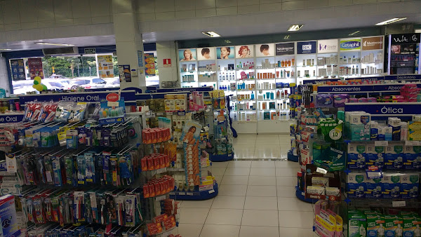 Foto 1 Farmácias Pague Menos Cocó: Delivery, Medicamentos, Higiene Pessoal, Fortaleza - CE