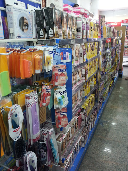 Foto 3 Farmácias Pague Menos Montese: Delivery, Medicamentos, Higiene Pessoal, Fortaleza CE