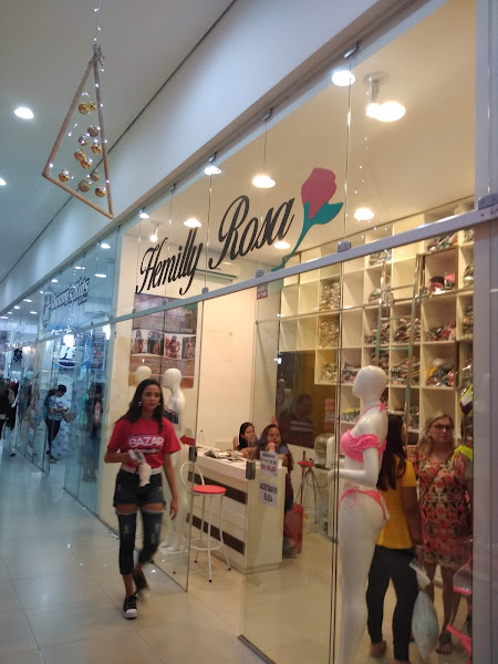 Foto 3 Maraponga Mart Moda