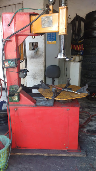 Foto 2 Borracharia Jp