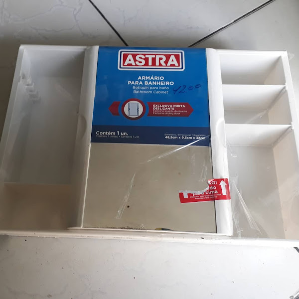 Foto 3 Rocha, materiais de construção.