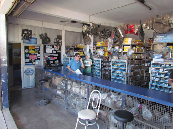 Foto 1 Valderi Auto Center