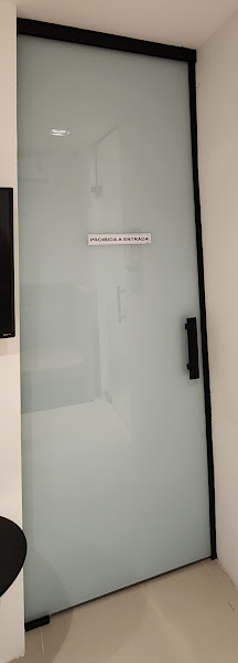 Foto 3 RC VIDROS / ESPELHOS / VIDROS PINTADOS / BOX BANHEIRO