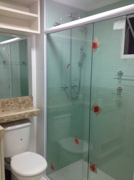 Foto 2 Box de vidro passare