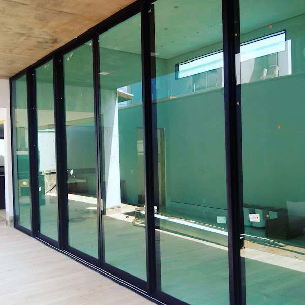 Foto 3 Vidraçaria Cristo