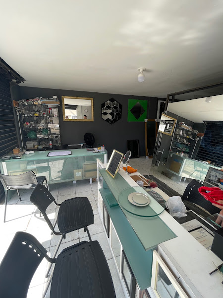 Foto 1 Silva Vidros e Alumínio Comércio e Serviços Ltda