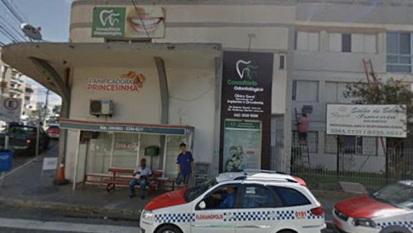 Consultório Odontológico Coqueiros