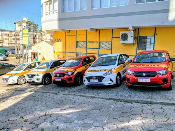 Foto 1 Centro de Formação de Condutores Trindade Junior - Auto Escola Trindade Jr