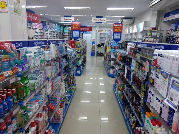 Foto 1 Farmácias Pague Menos Centro: Delivery, Medicamentos, Higiene Pessoal, Florianópolis SC