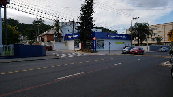 Foto 3 Farmácias Pague Menos Coqueiros: Tele entrega, Medicamentos, Higiene Pessoal, Florianópolis SC