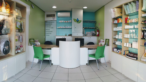 Foto 1 Ilha Natural - Farmácia de Manipulação