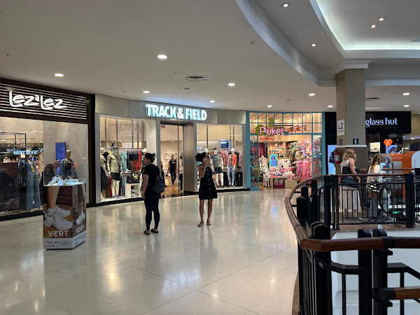 Foto 1 Villa Romana Shopping