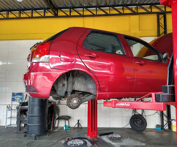 Foto 1 Linha Pneus em Capoeiras Florianópolis