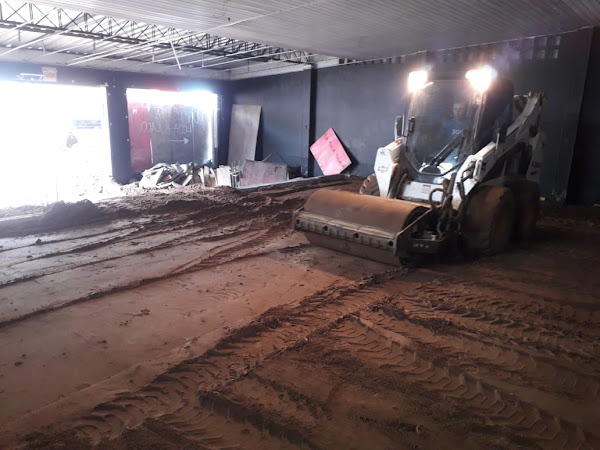 Foto 3 Casa Santo Antônio Materiais de Construção e Serviços de Terraplanagem