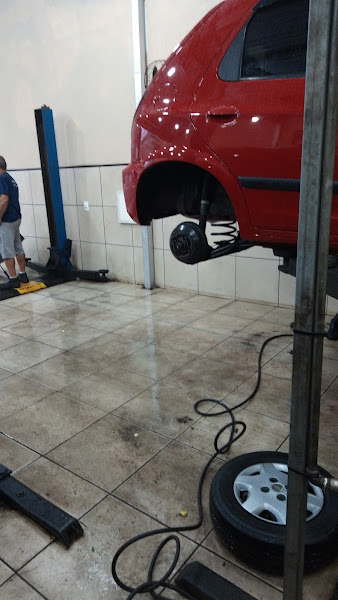 Foto 3 Irmaos Veras Auto Pecas E Servicos