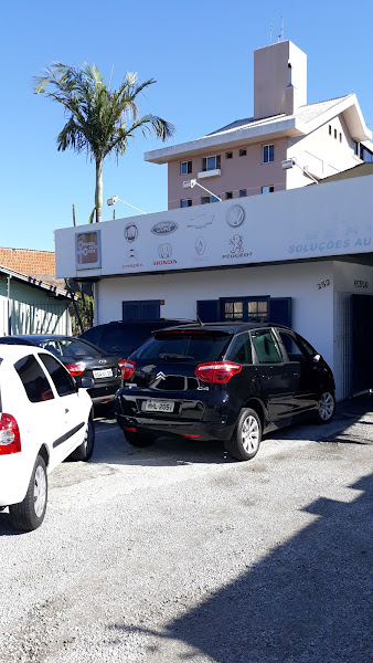 Foto 2 Yuri Service/Fiat Service Foto 2 Yuri Service/Fiat Service