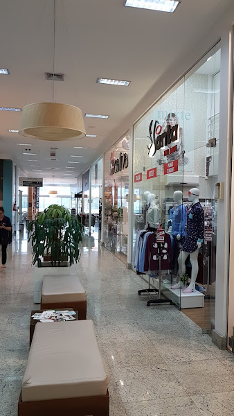 Shopping Max&Flora Center