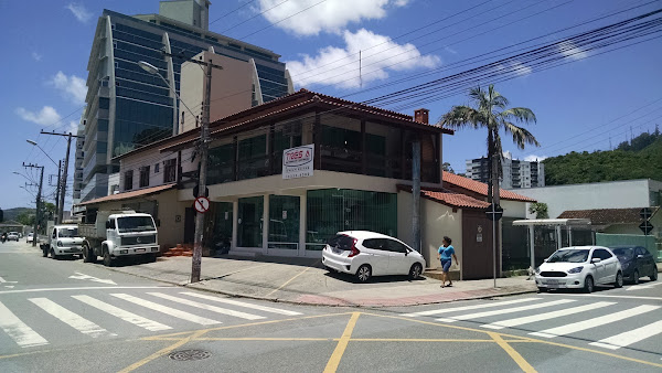 Três A Materiais de Construção e Terraplenagem