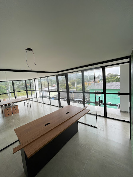 Foto 2 Vidraçaria Campeche